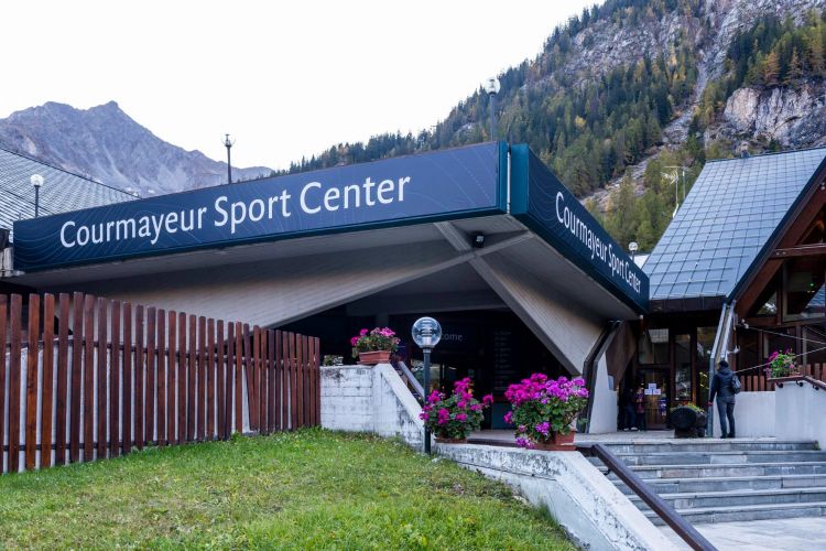 Courmayeur Sport Center a Dolonne