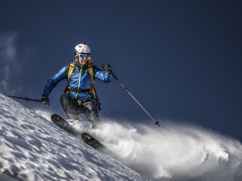 Visualizza immagine Denis Trento - Sci alpinismo - Centro Addestramento Alpino Courmayeur